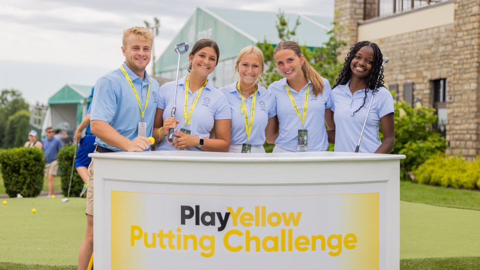 Play Yellow Putting Challenge